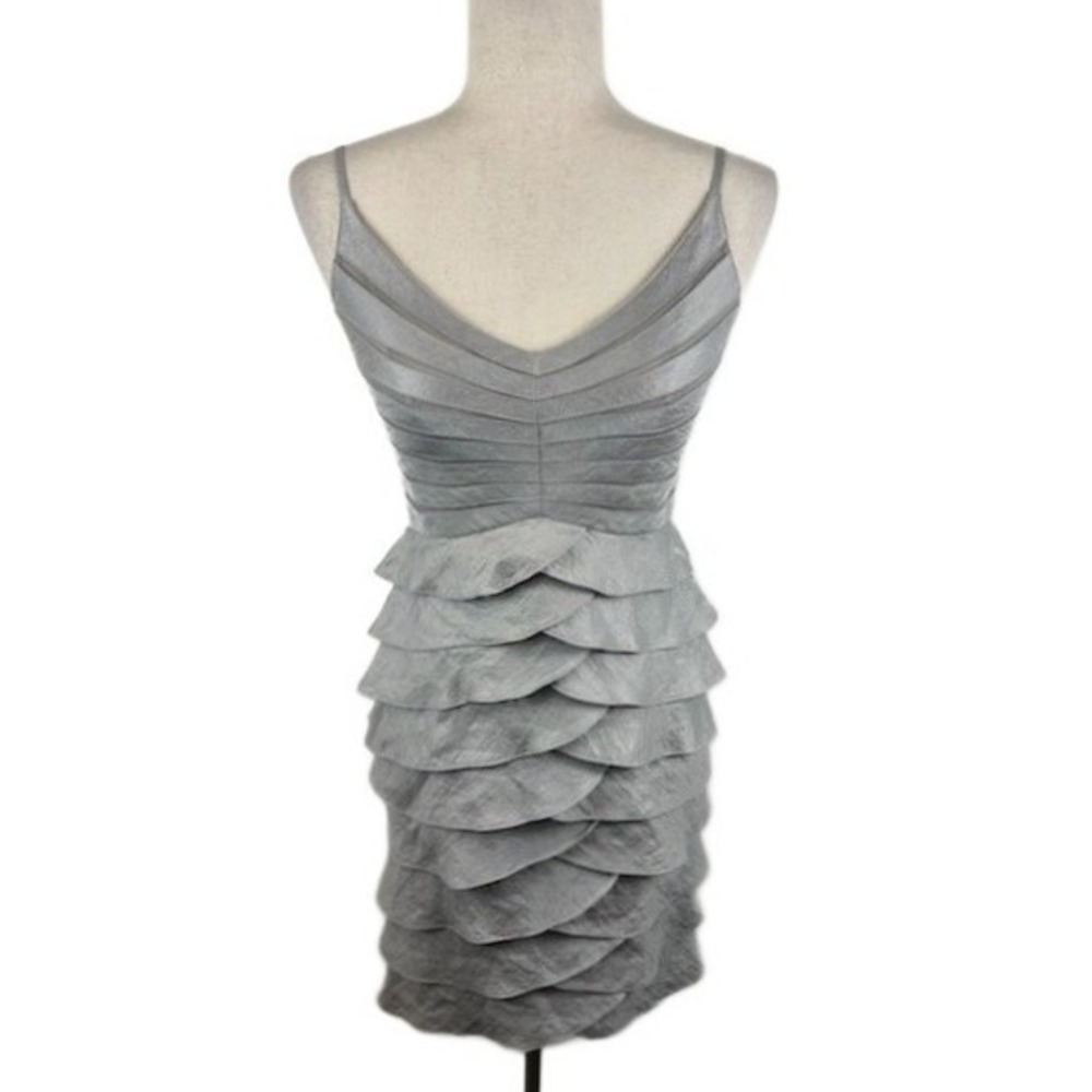 Adrianna Papell Formal Dress Women's Size 2P Petite Silver Ruffled Tiered Petite